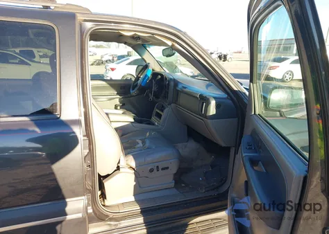 2003 Chevrolet Suburban 1500 Lt from USA, damaged, VIN 3GNEC16ZX3G210749